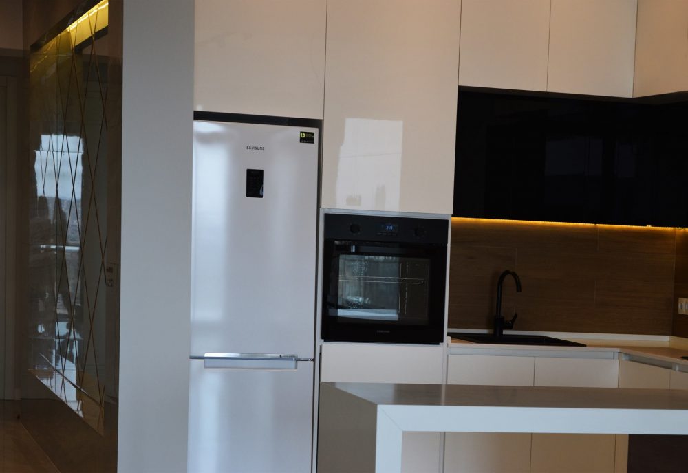 ინტერიერის დიზაინი სახლისთვის ვაკეში