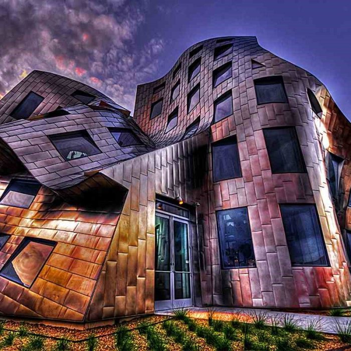 დეკონსტრუქტივიზმი – არქიტექტურა სტეროიდებზე