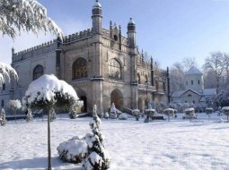 დადიანების-სასახლე