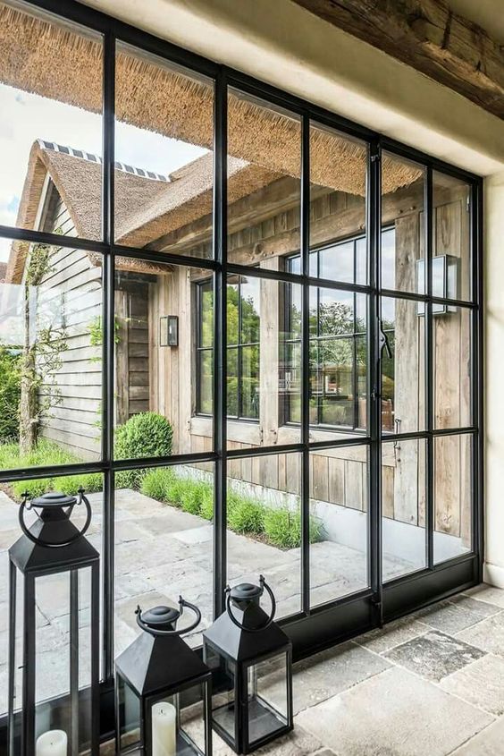 პატარა სახლი უკვე პატარა აღარ არის პატარა სახლი უკვე პატარა აღარ არის