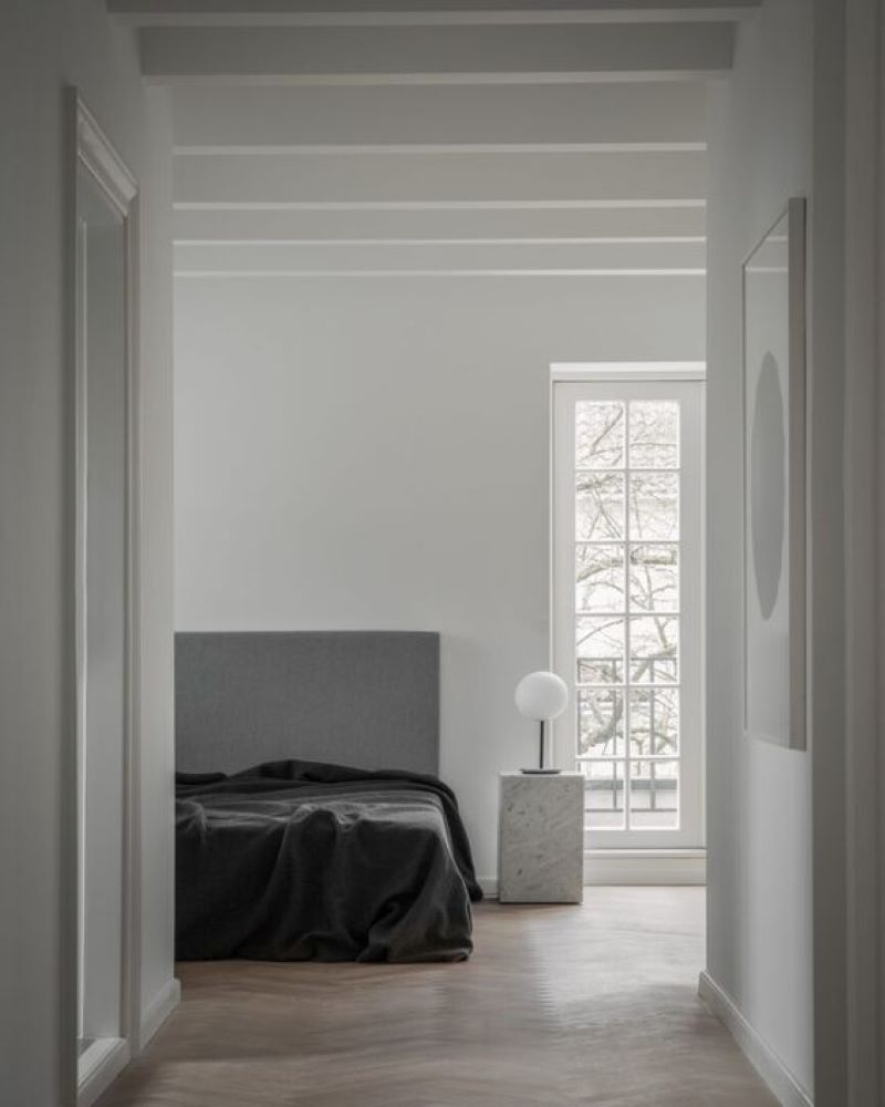 minimalizmi interiershi