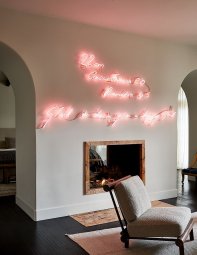 kendal jeneris bohemuri saxlis fotoebi