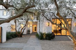 naxet justin da haily biberebis zgapruli saxli californiashi