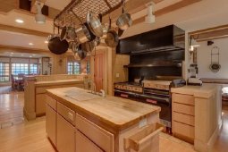 msaxiobebi romlebmac dviradgirebul saxlebze uari tkves