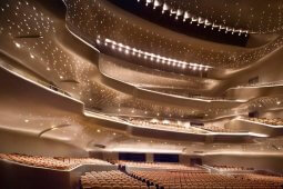 msoflioshi yvelaze lamazi arqitekturuli nagebobebi