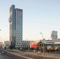 msoflios 4 sasacilo nageboba - arkitektura sazgvrebs garet